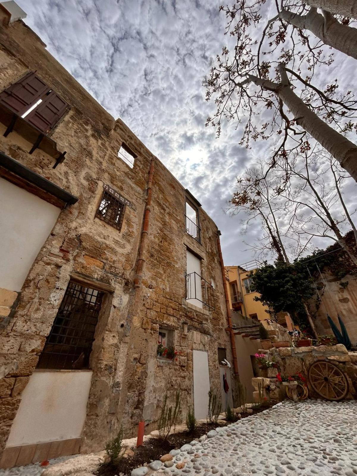 Bed and Breakfast Khalisah Palermo Exterior foto