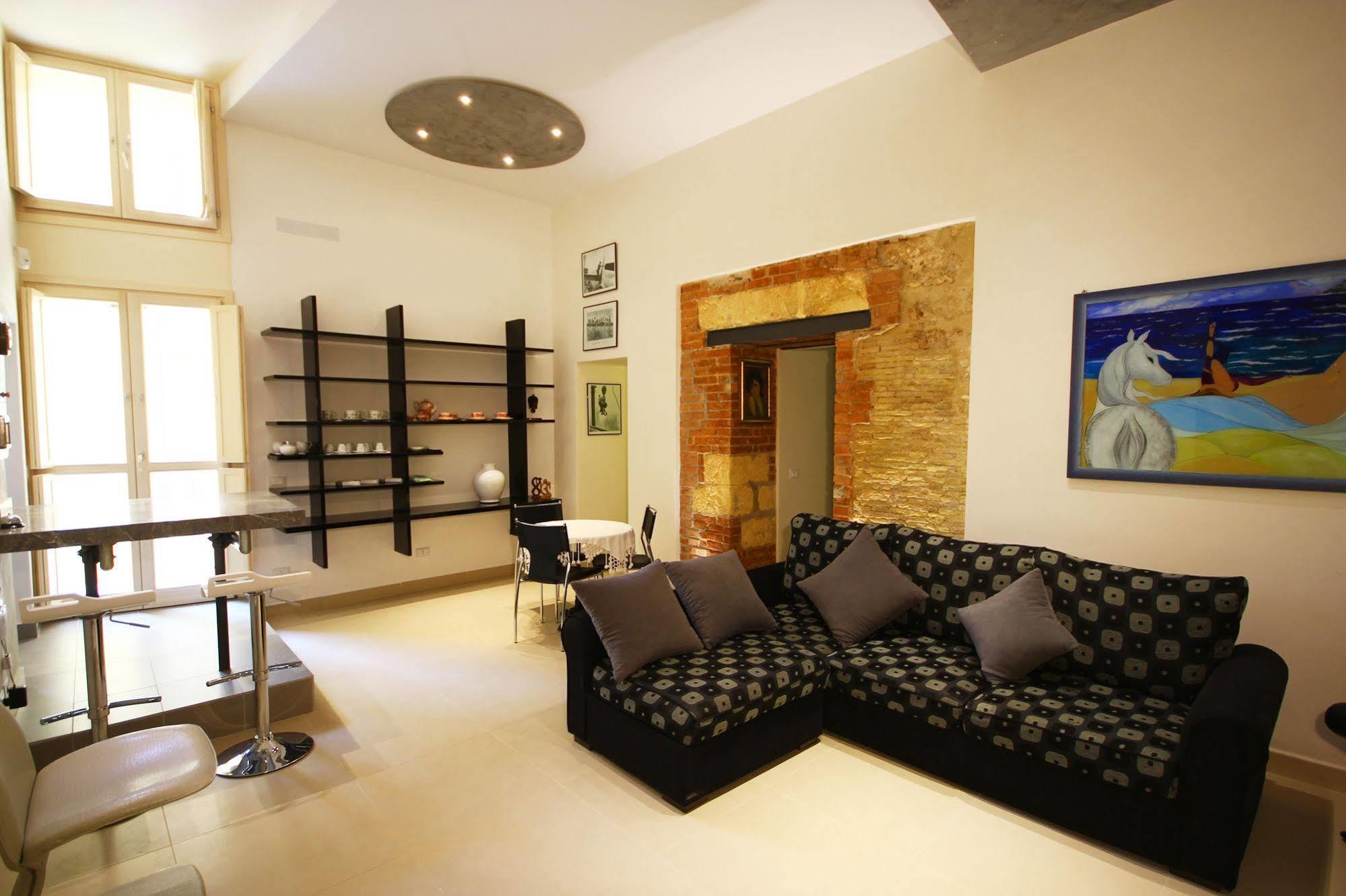 Bed and Breakfast Khalisah Palermo Exterior foto